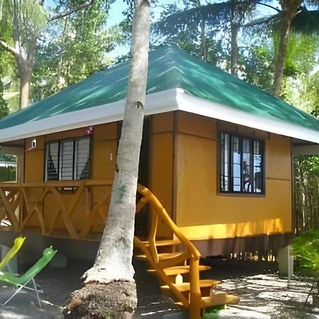 67Th Heaven Holiday Resort Lucbuan Екстер'єр фото