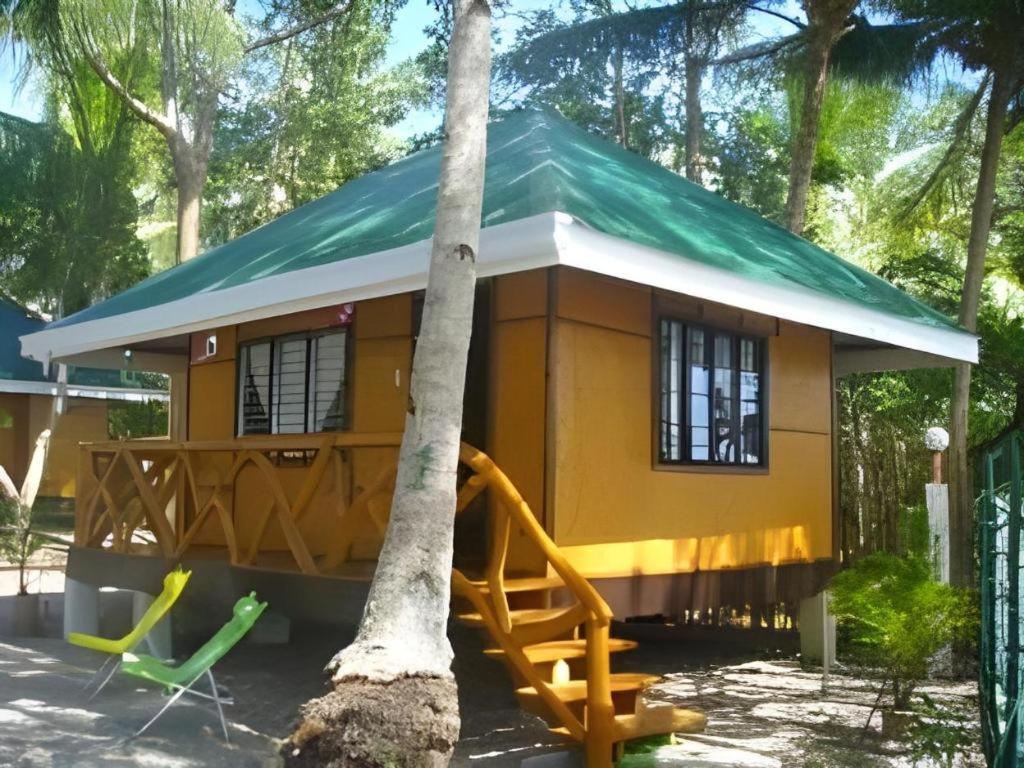 67Th Heaven Holiday Resort Lucbuan Екстер'єр фото