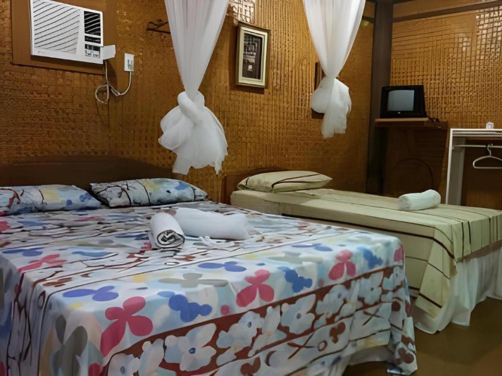 67Th Heaven Holiday Resort Lucbuan Екстер'єр фото
